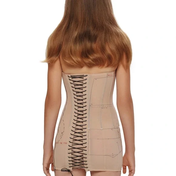 Women's Nude Intimate Slip - Picture 3 of 4